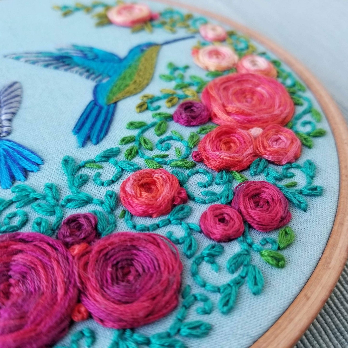 Jessica Long Embroidery - Summer Hummingbird Embroidery Kit