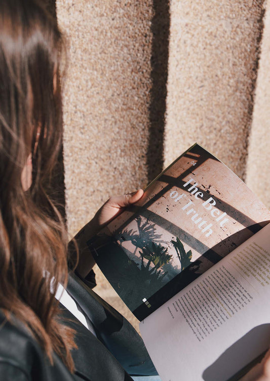 She Reads Truth - The Armor of God Women's Reading Guide