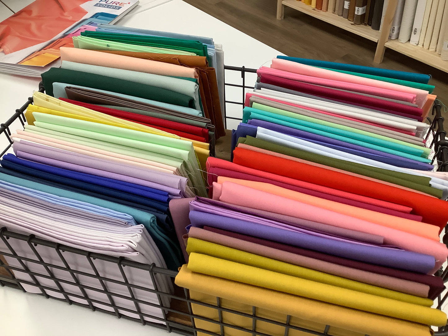 AGF PURE Solids Fat Quarter