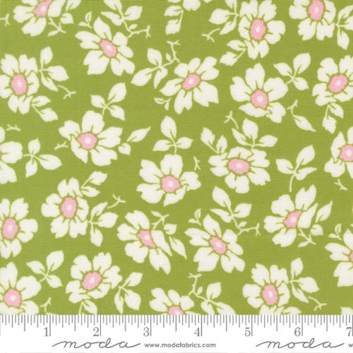 Summers End Clover 35431 19 | Fig Tree Co | Moda
