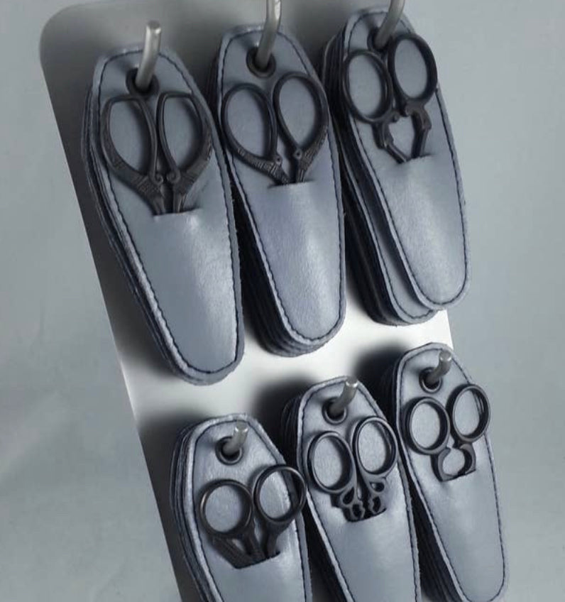 Professional needlepoint scissors