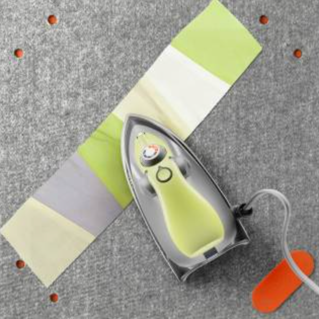 Oliso Mini Iron With Trivet | M3PRO