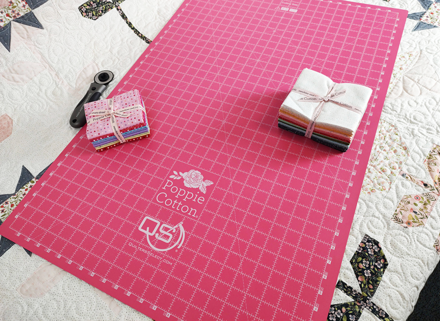 Dual Side Pink Poppie Cotton Cutting Mat | Quilter's Select | 22in x 34in