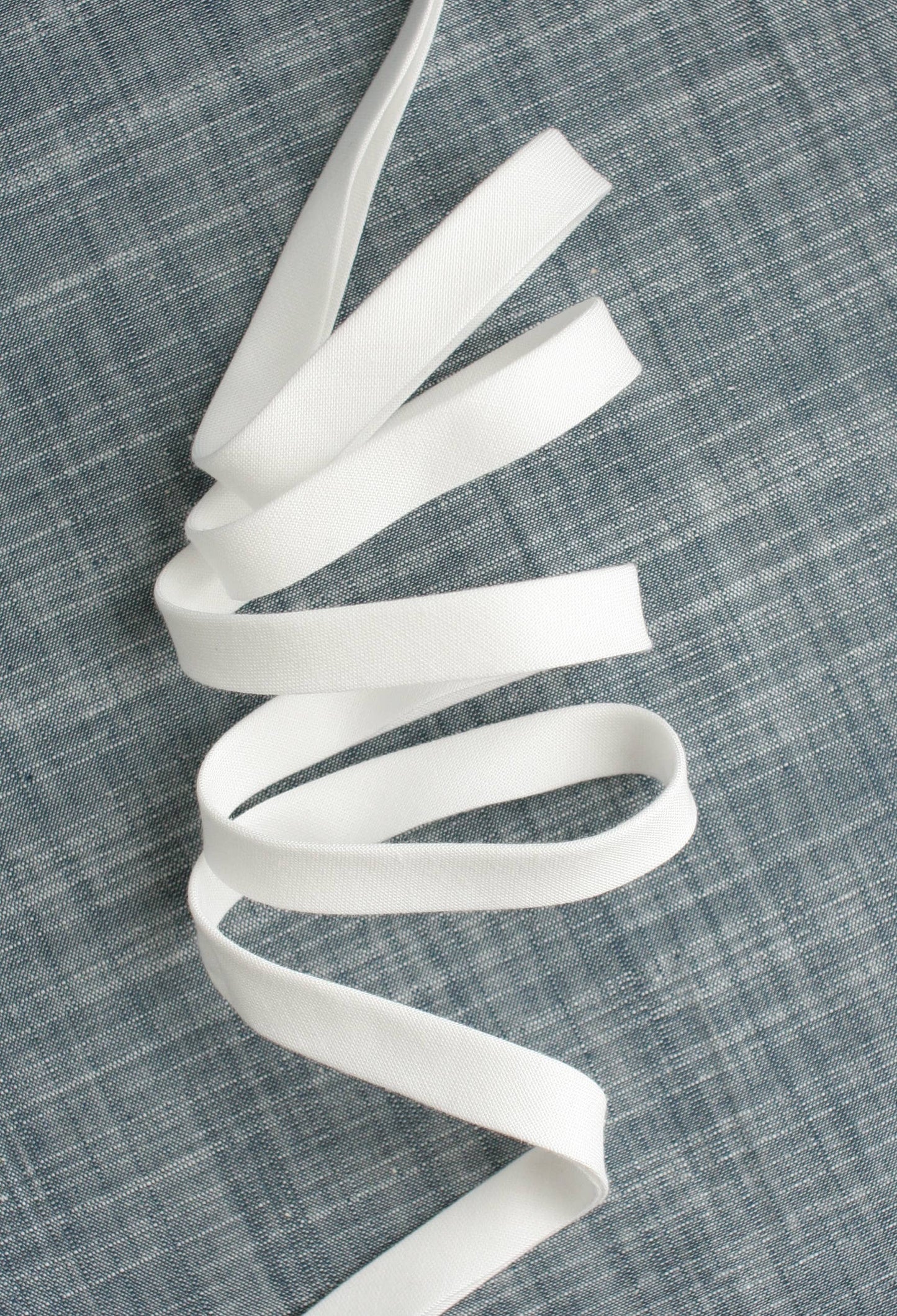 Bessie Pearl Binding Co - 1/2" Double Fold Bias Binding - White Pure Solid 100% Cotton