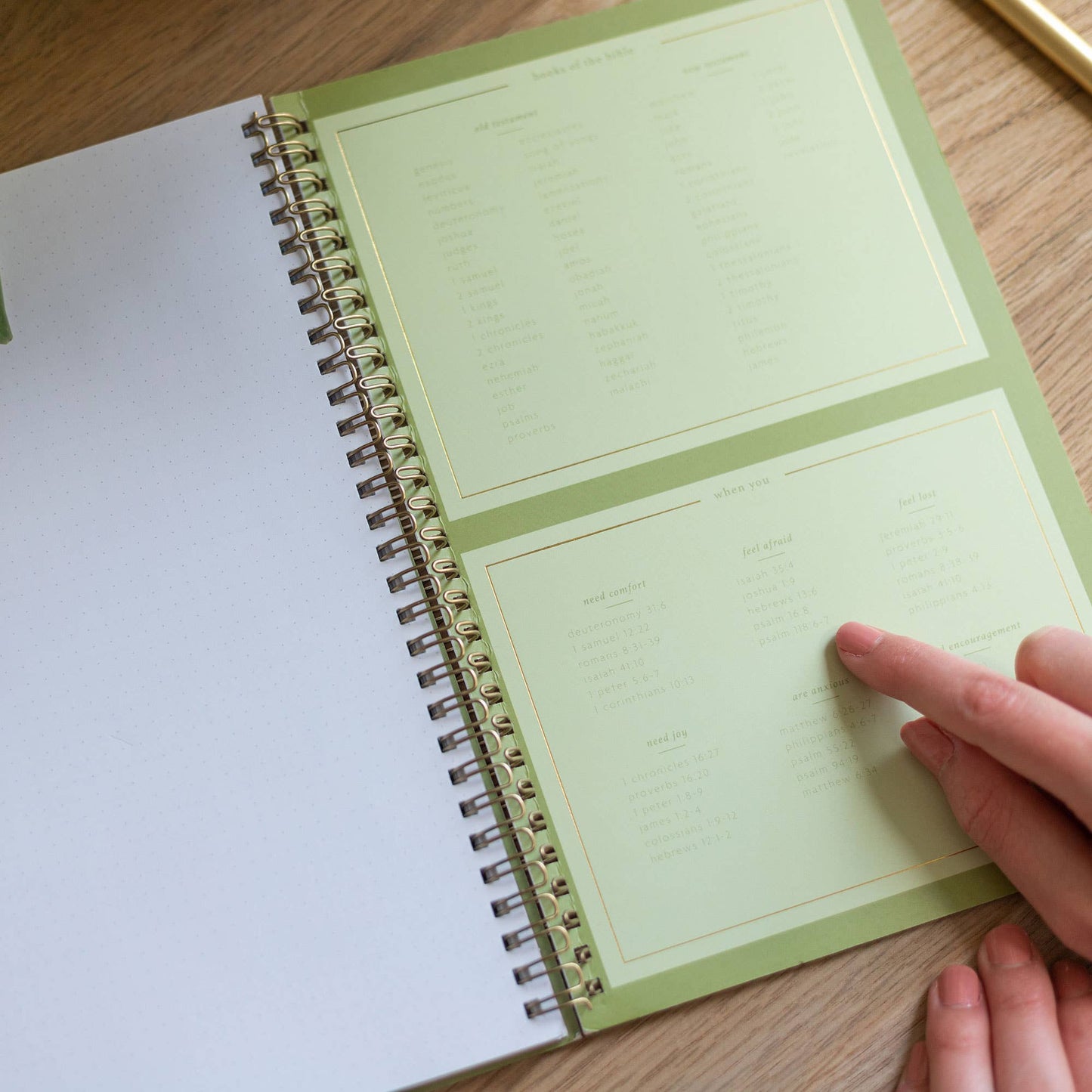 Church Notes Co. - Blush Church Notes Bible Study Notebook