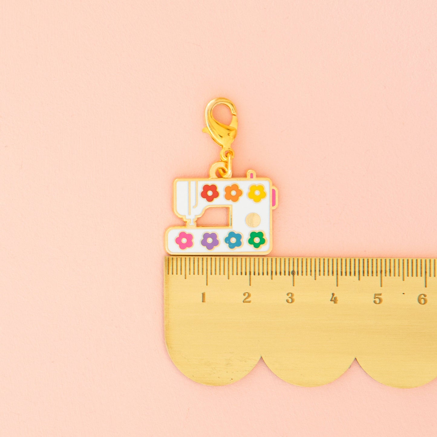 Sarah Hearts - Sewing Machine Zipper Charm