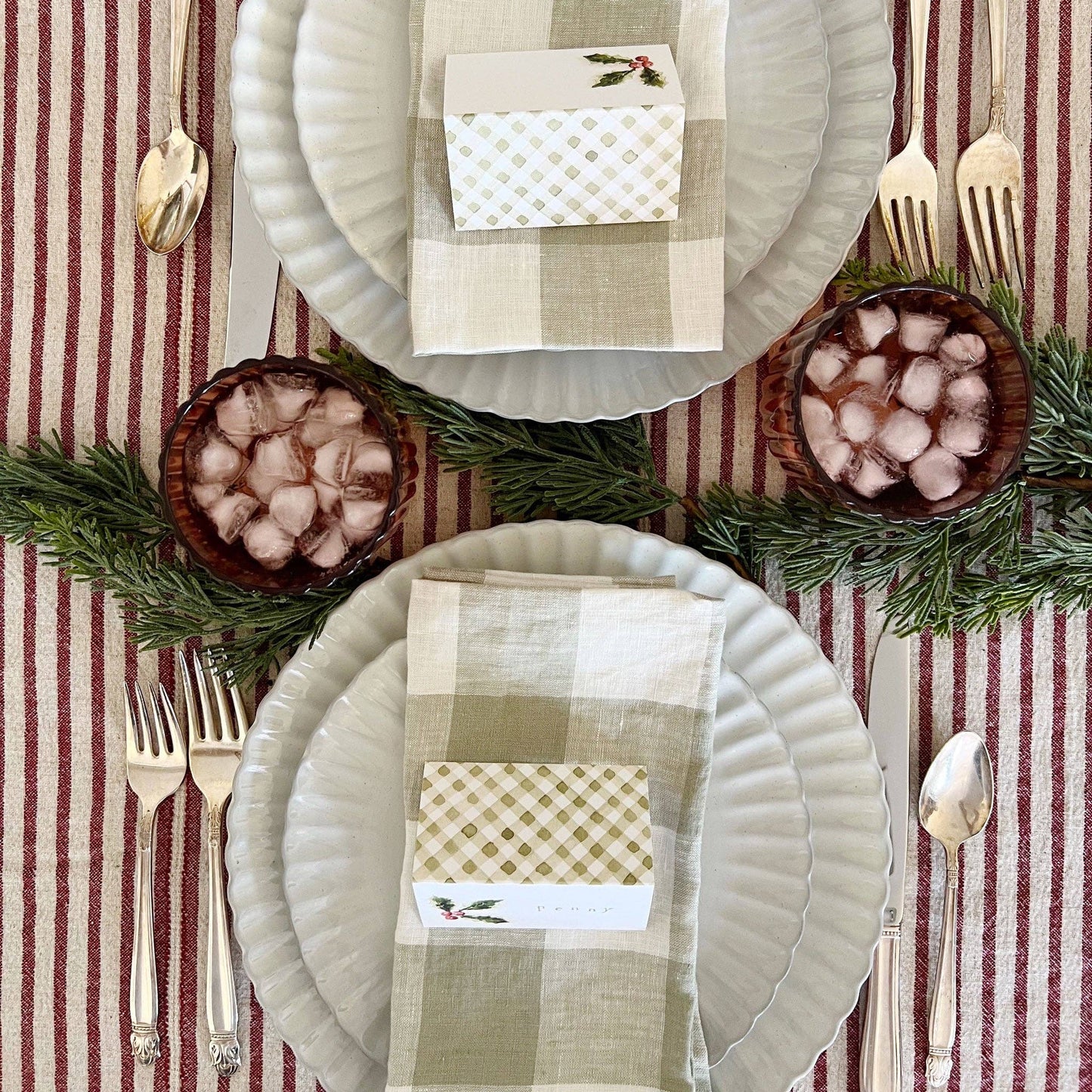 emily lex studio - Holly berry place cards
