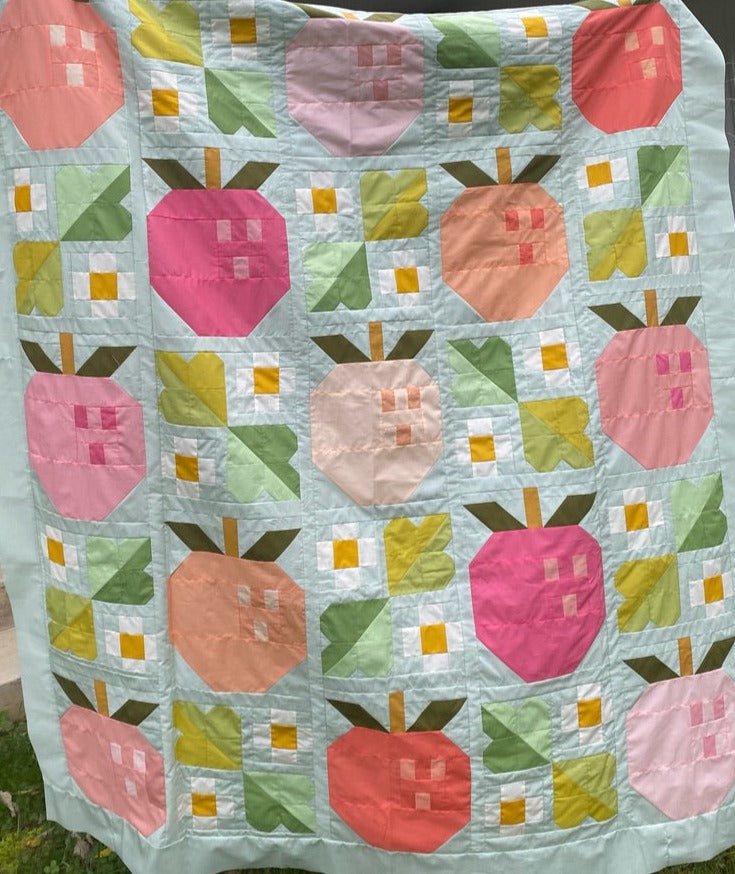 Pineberry Quilt Kit