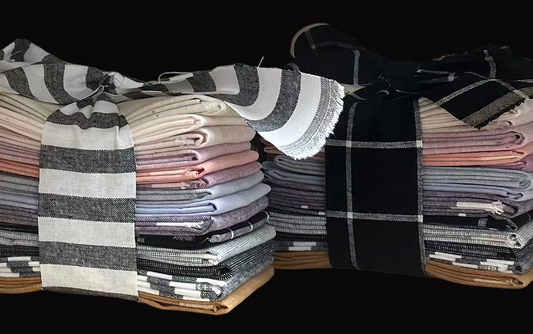 Fat Quarter Bundle | Yarn Dyed Classic Wovens | Robert Kaufman