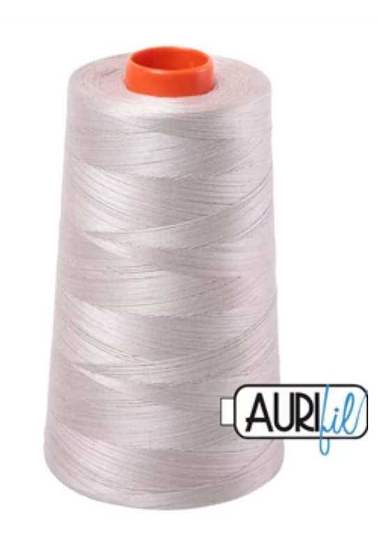 Moondust | 6725 | Aurifil Thread