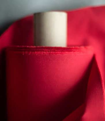 Dry Organic Cotton Oilskin Red | Merchant & Mills